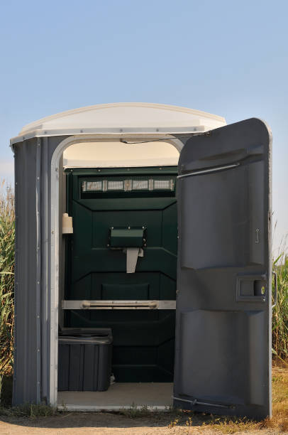 Portable Toilet Options We Offer in Pico Rivera, CA